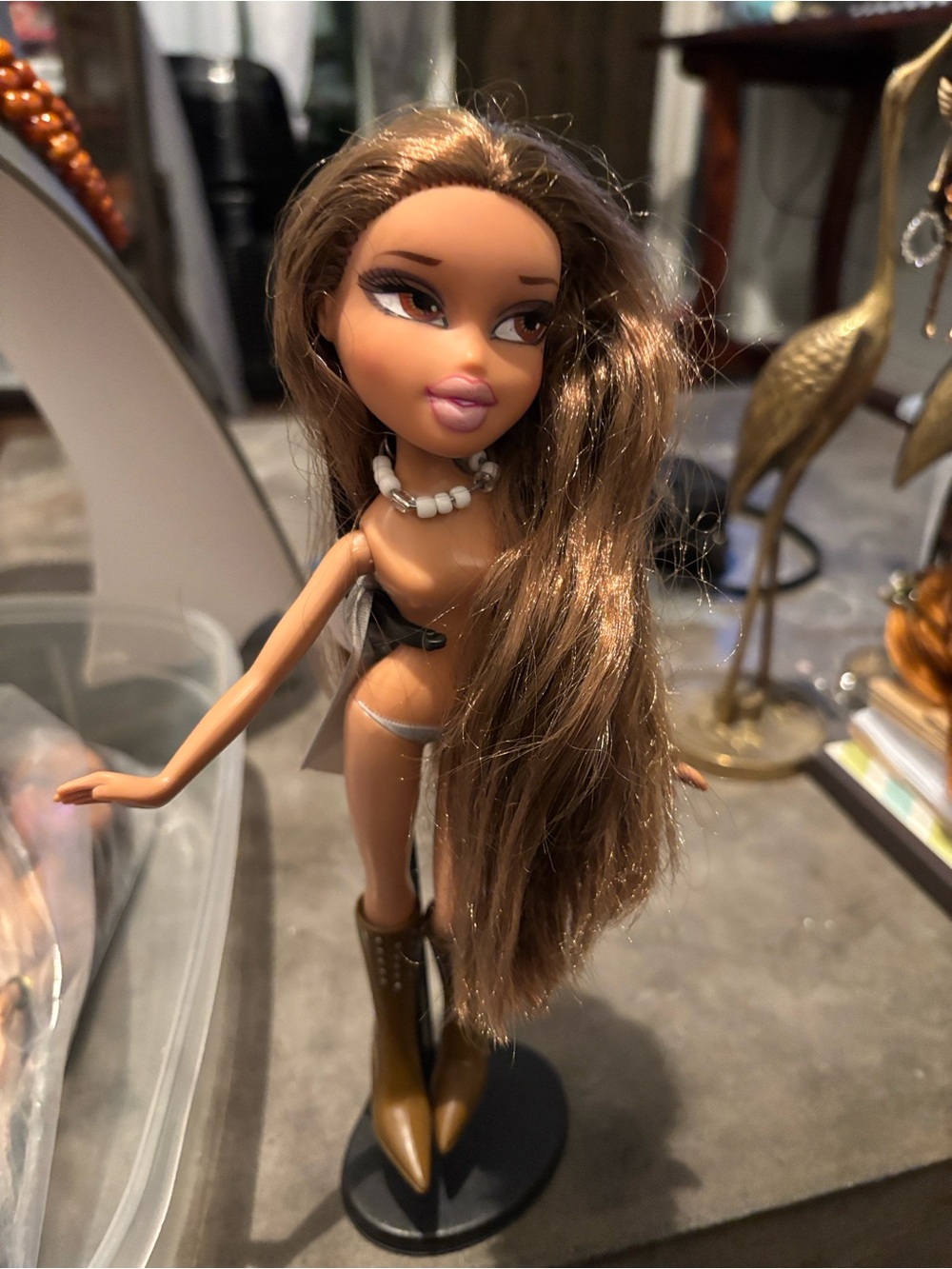 Yasmin Bratz 2001 Fashion Doll with Long Hair and Brown Boots